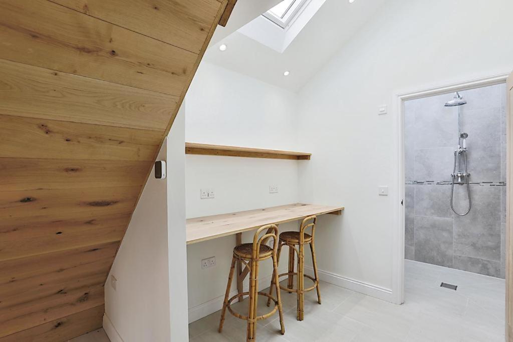 Luxury Cotswold Cottage With Hot Tub In Stow On The Wold! Exterior foto